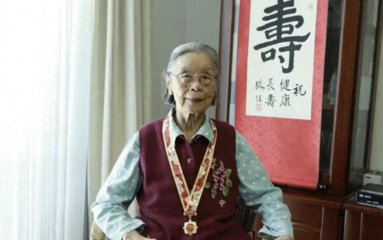 八路军女战士路佳逝世，享年103岁